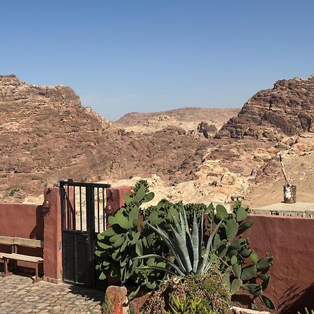 Happy Bedouin House Petra Al Hayy Exterior foto