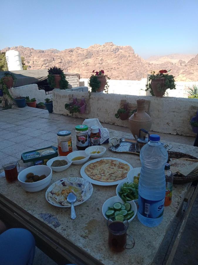 Happy Bedouin House Petra Acomodação com café da manhã Al Hayy Exterior foto